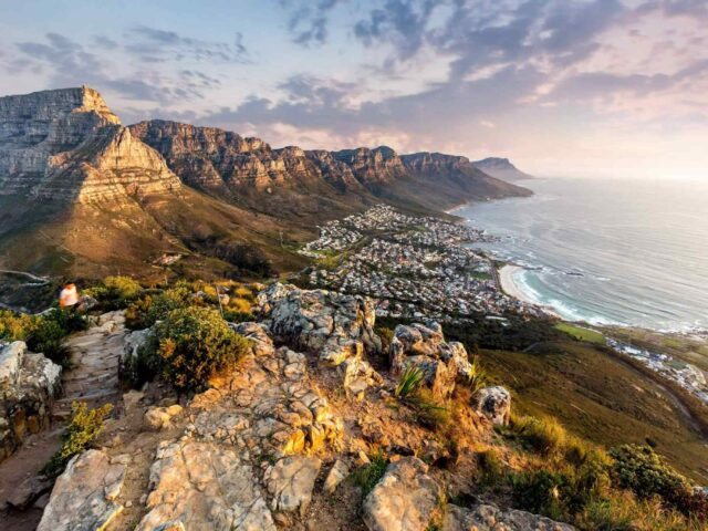 https://www.glampinghosts.com/wp-content/uploads/2018/08/post_capetown_06-640x480.jpg