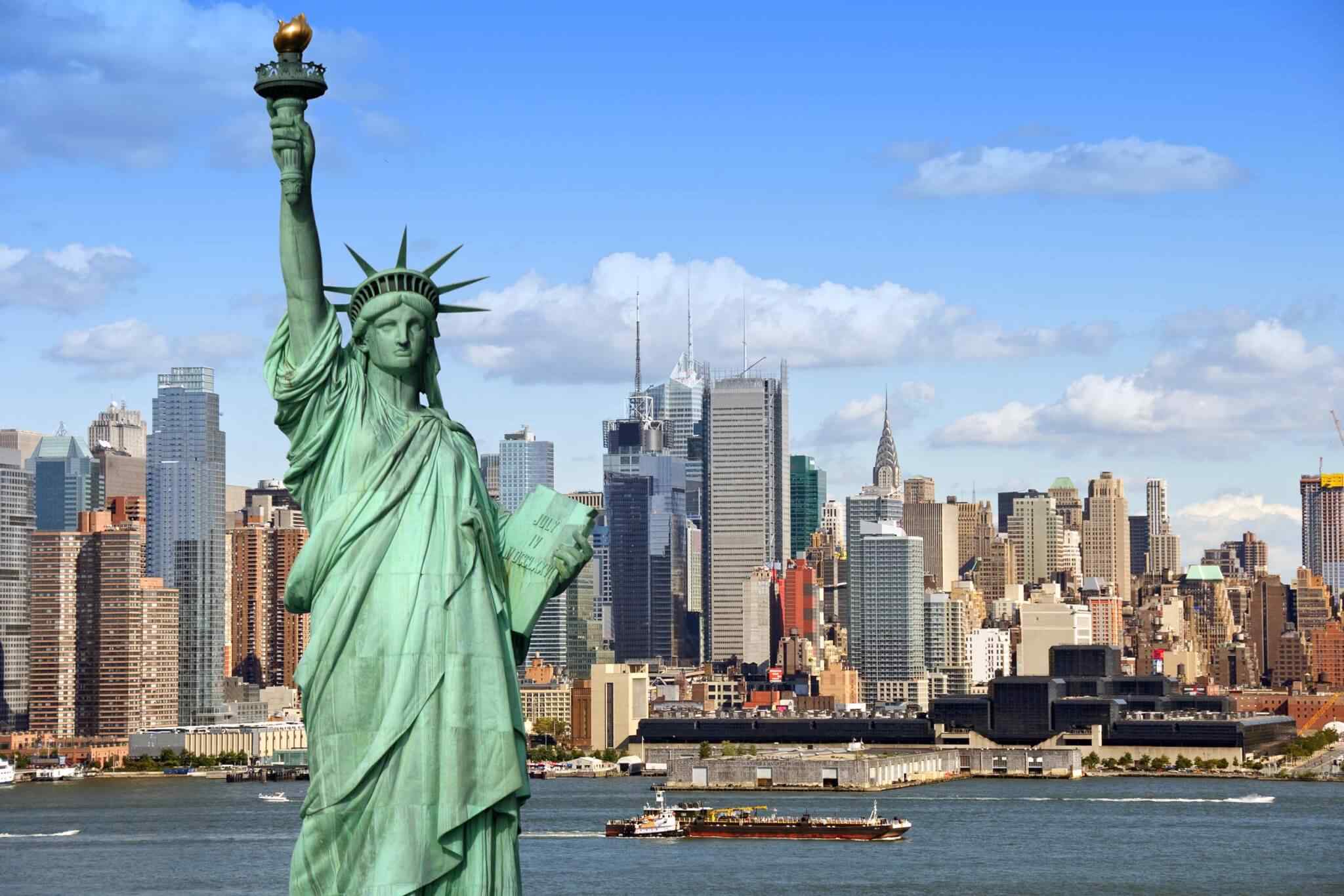 https://www.glampinghosts.com/wp-content/uploads/2018/09/destination-new-york-01.jpg
